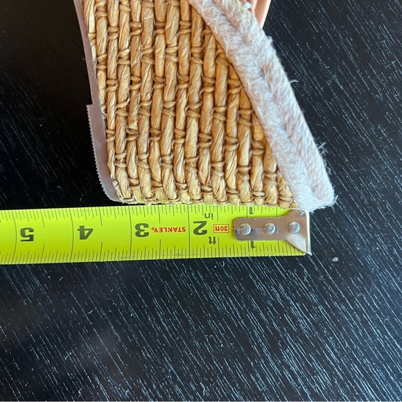 Vince Camuto wedge slide. Carmel color. Size 8. - Picture 5 of 6